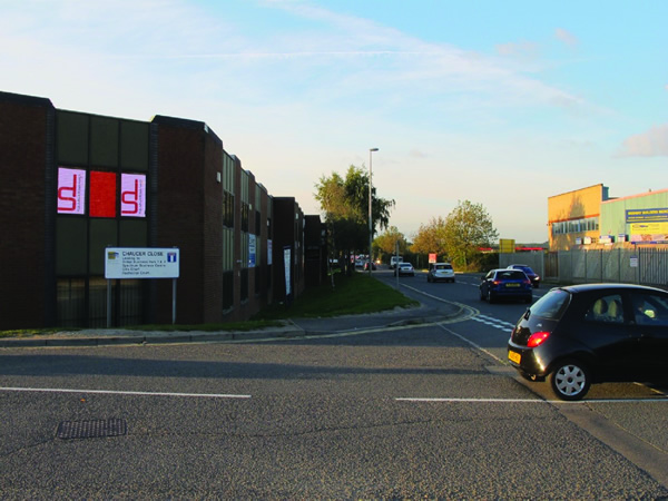 XY LED | Medway City Estate Advertising